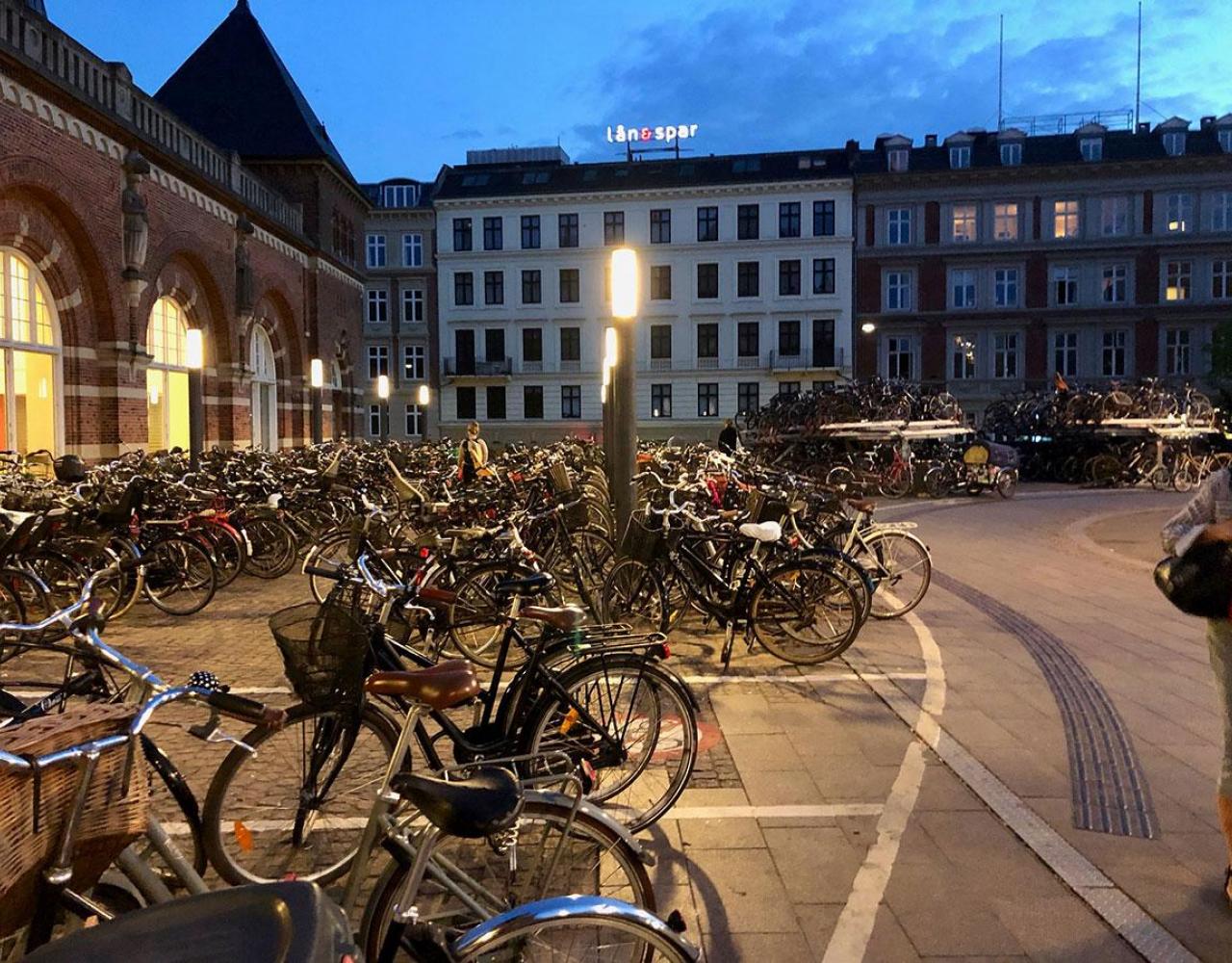 Cykler ved Hovedbanegården